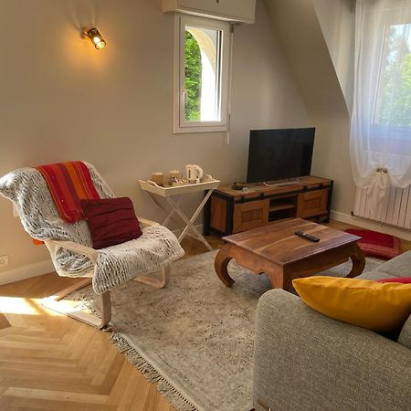 Le Pas Du Faon Bed & Breakfast Caudan ภายนอก รูปภาพ